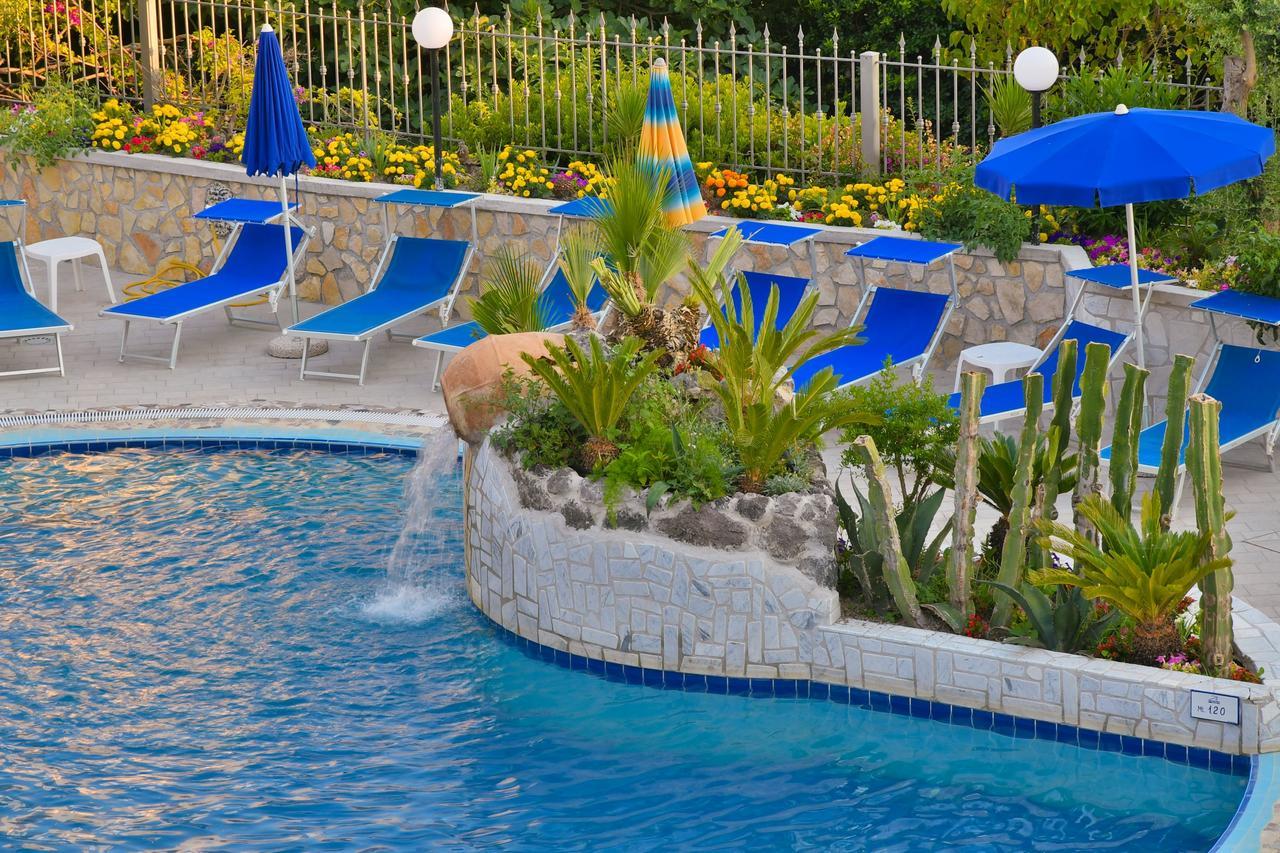 Hotel Terme Saint Raphael Barano dʼIschia Esterno foto