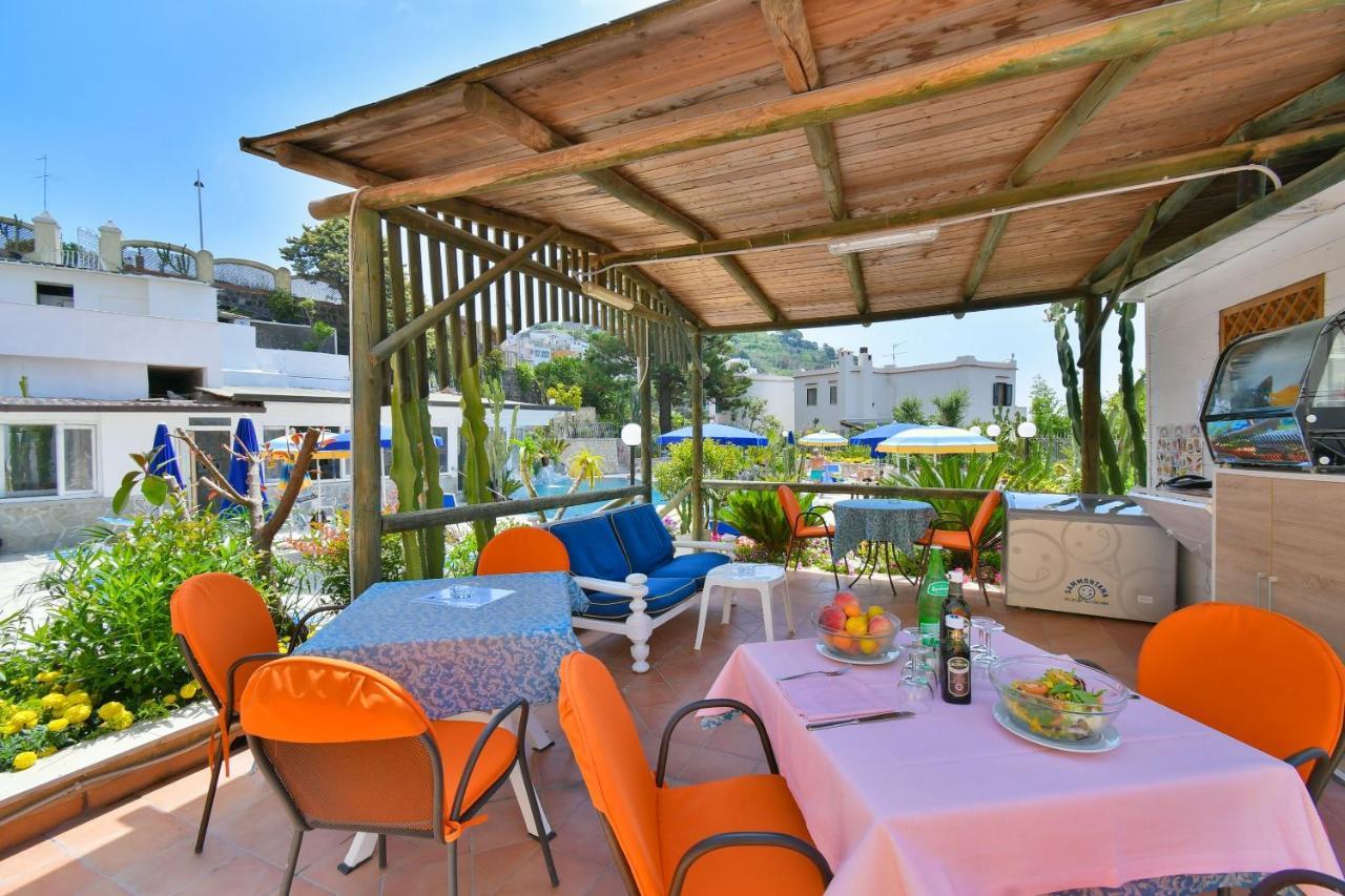 Hotel Terme Saint Raphael Barano dʼIschia Esterno foto