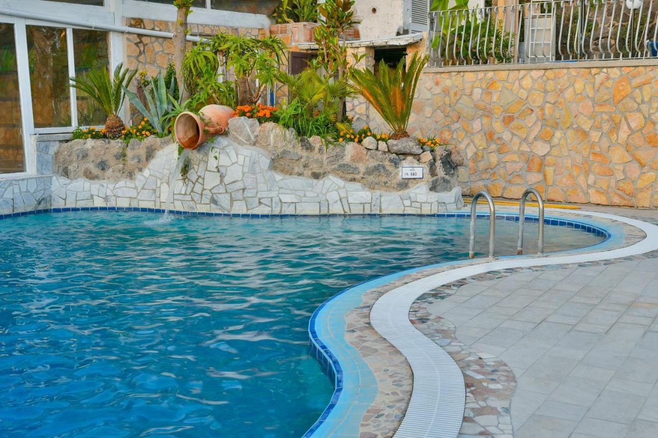 Hotel Terme Saint Raphael Barano dʼIschia Esterno foto
