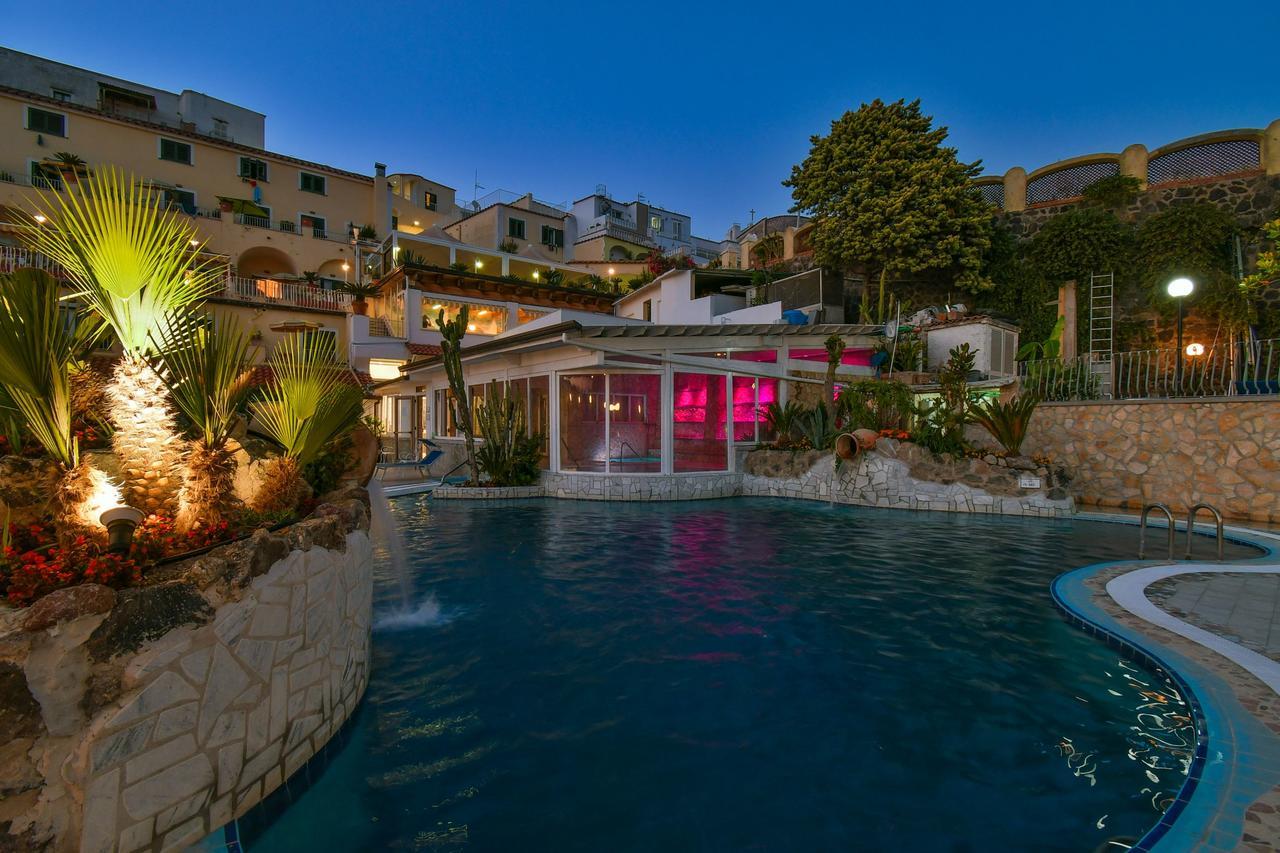 Hotel Terme Saint Raphael Barano dʼIschia Esterno foto