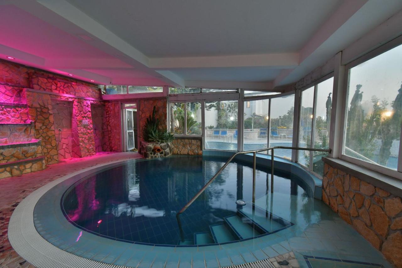 Hotel Terme Saint Raphael Barano dʼIschia Esterno foto