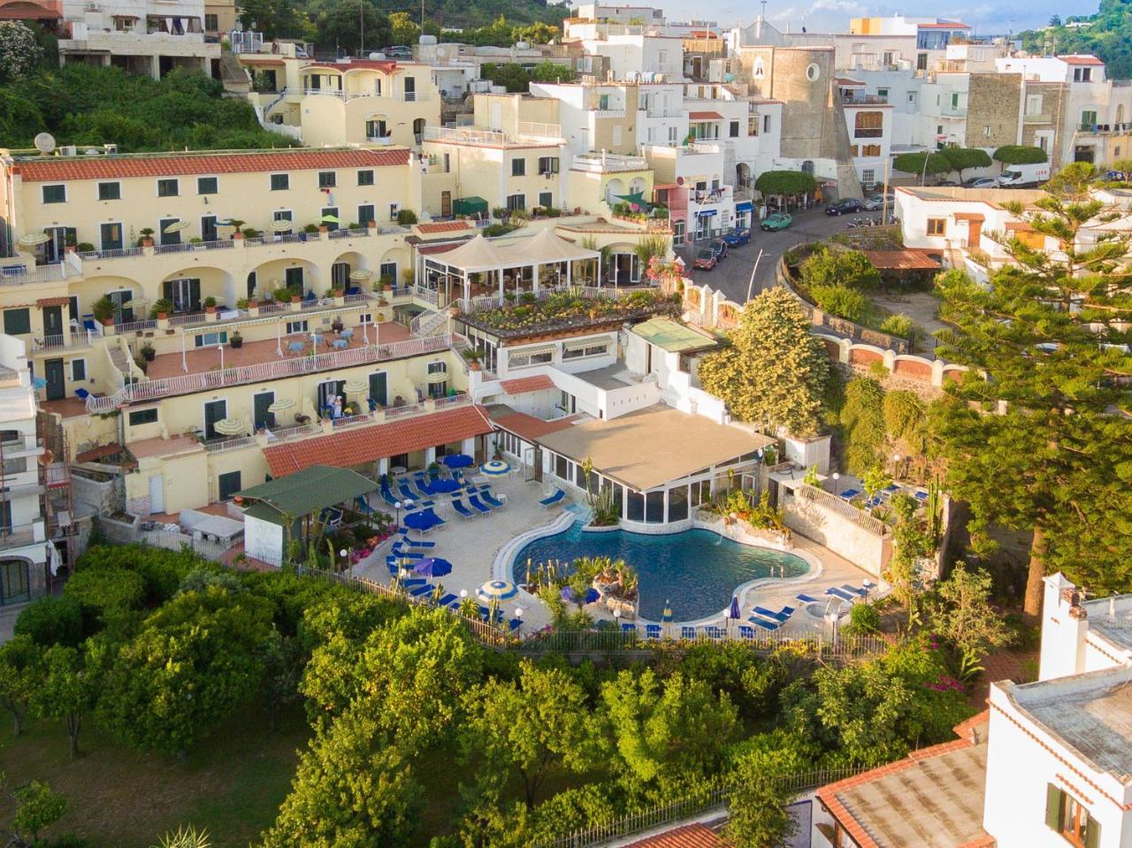 Hotel Terme Saint Raphael Barano dʼIschia Esterno foto