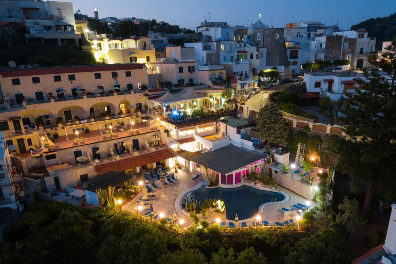 Hotel Terme Saint Raphael Barano dʼIschia Esterno foto