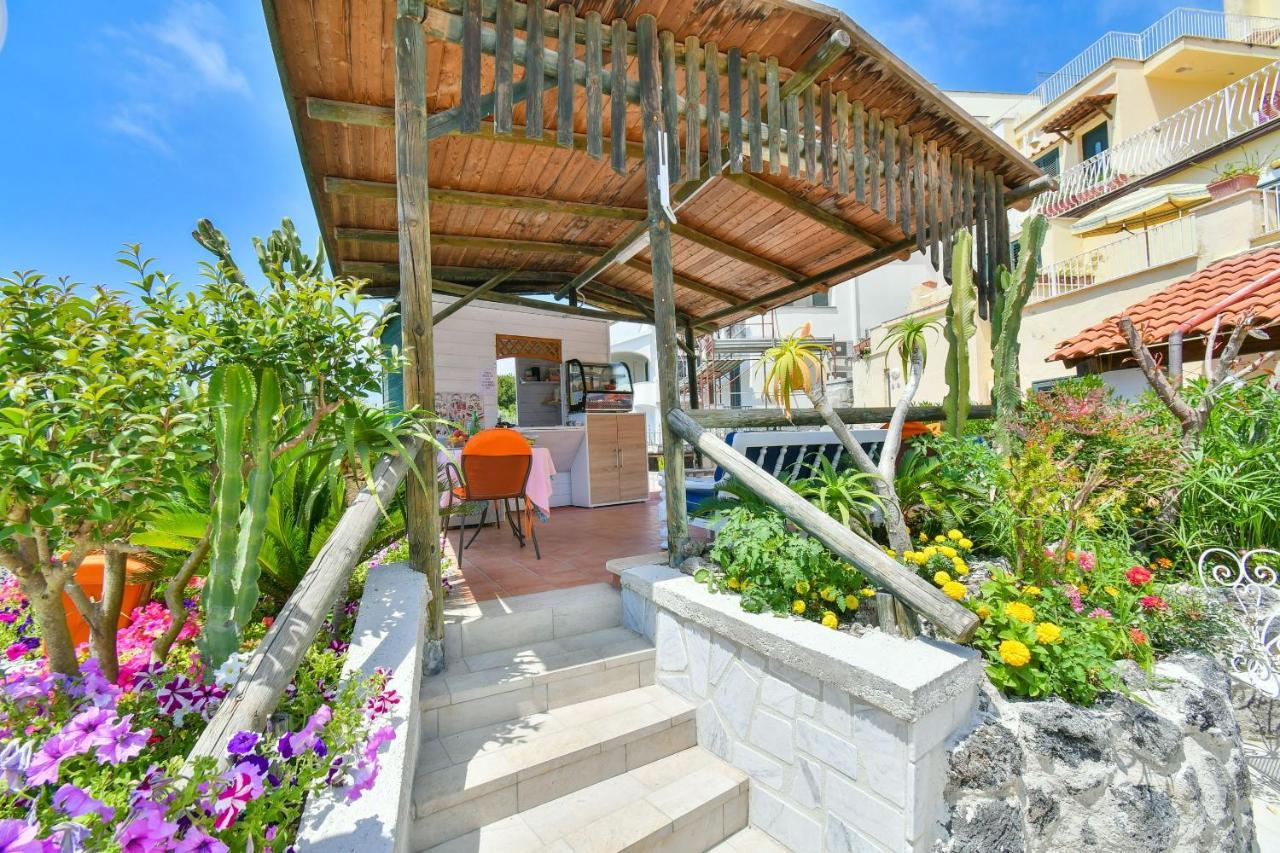 Hotel Terme Saint Raphael Barano dʼIschia Esterno foto