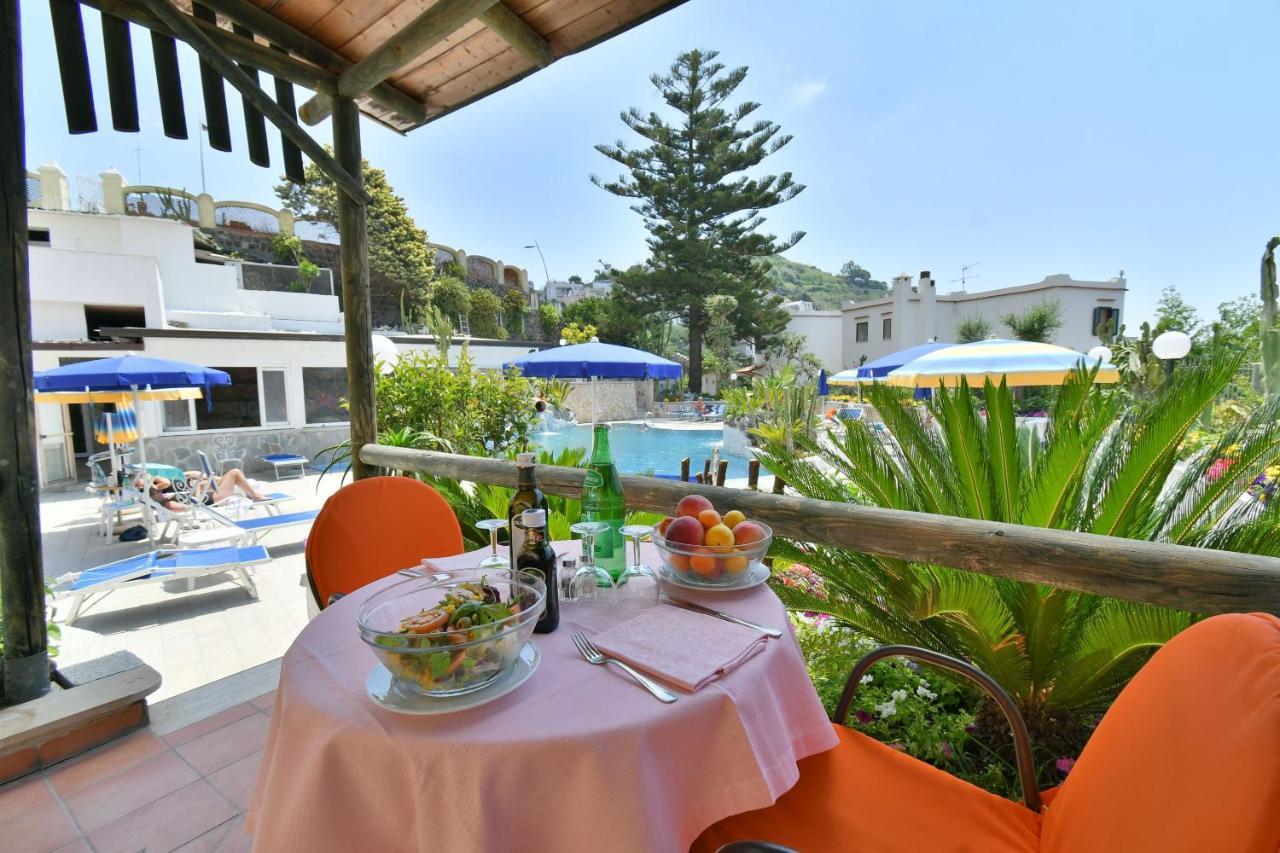 Hotel Terme Saint Raphael Barano dʼIschia Esterno foto