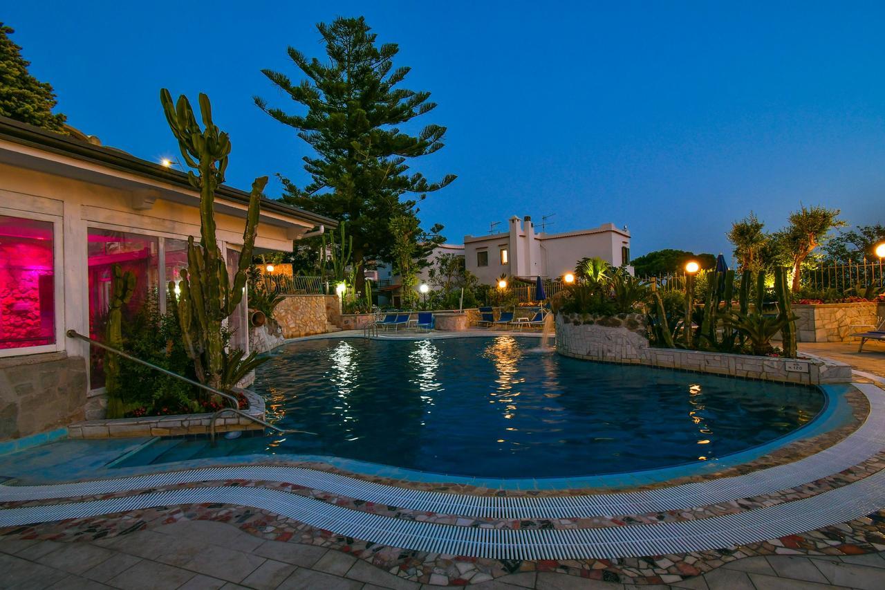 Hotel Terme Saint Raphael Barano dʼIschia Esterno foto